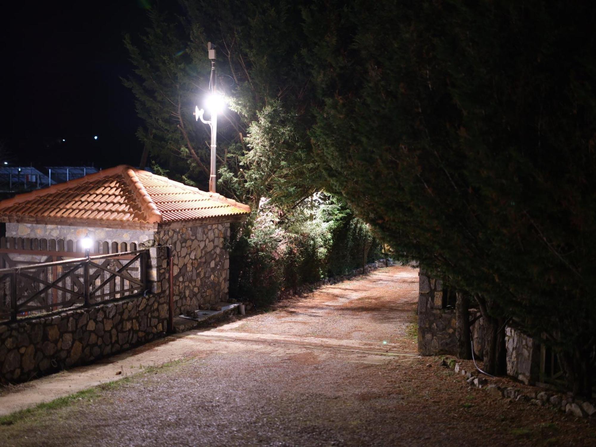 Mont Valley Boutique Chalets Arachova Exterior photo