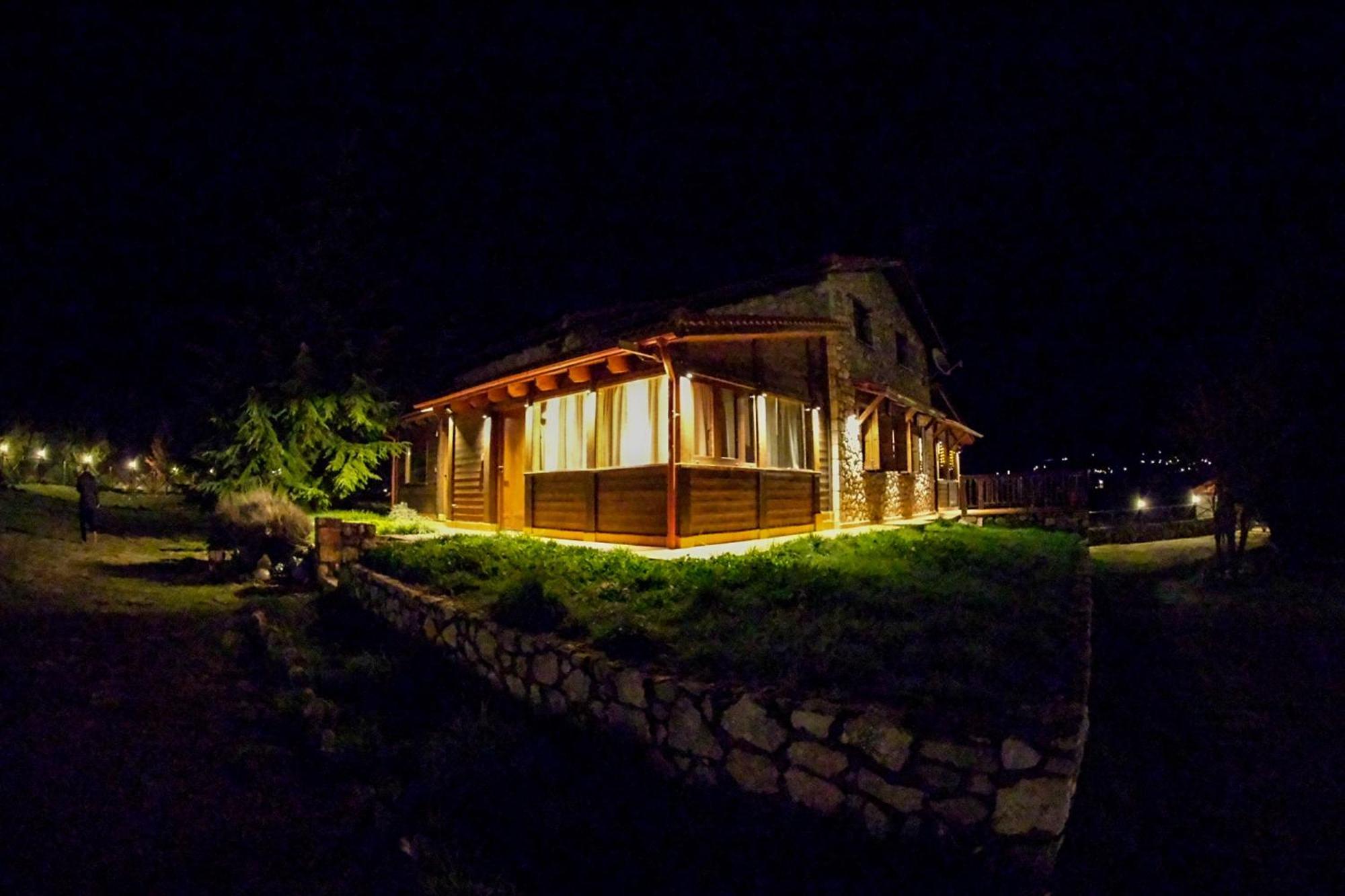 Mont Valley Boutique Chalets Arachova Exterior photo