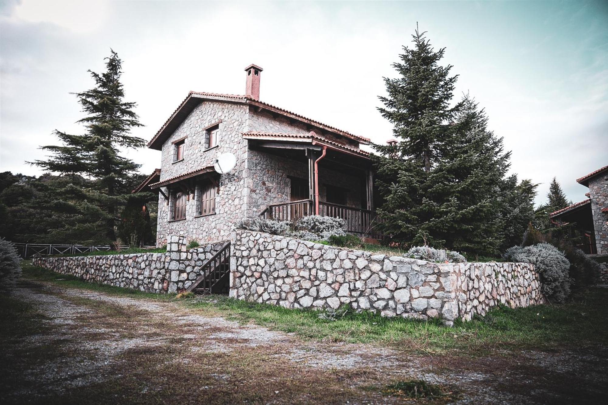Mont Valley Boutique Chalets Arachova Exterior photo