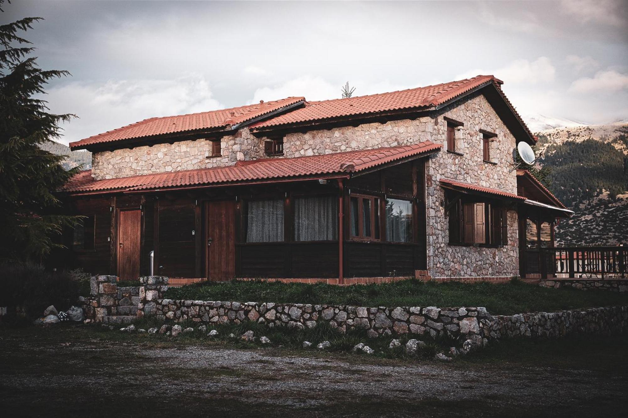 Mont Valley Boutique Chalets Arachova Exterior photo