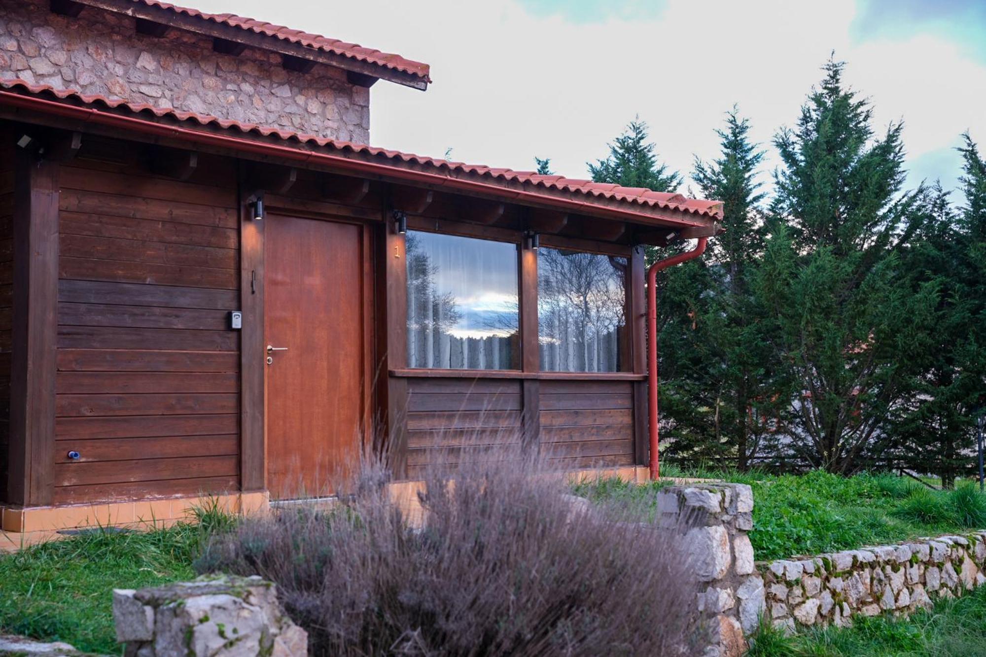 Mont Valley Boutique Chalets Arachova Exterior photo